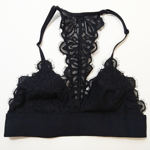 VS PINK | Eyelash Lace Triangle Racerback Bralette in Black | Size XS - Picture 2 of 5